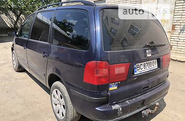 Мінівен SEAT Alhambra 2001 в Новояворівську