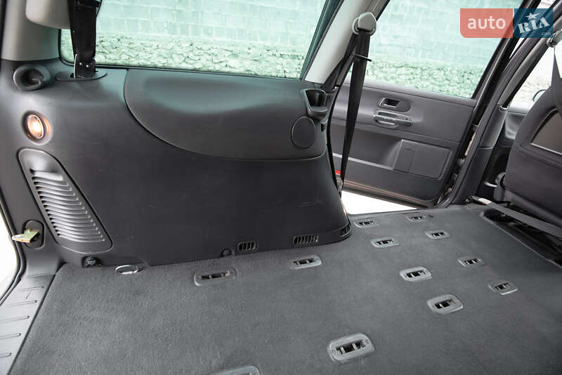 Минивэн SEAT Alhambra 2006 в Тернополе