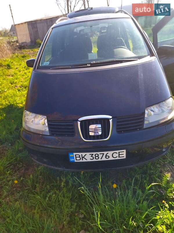 Минивэн SEAT Alhambra 2007 в Дубно