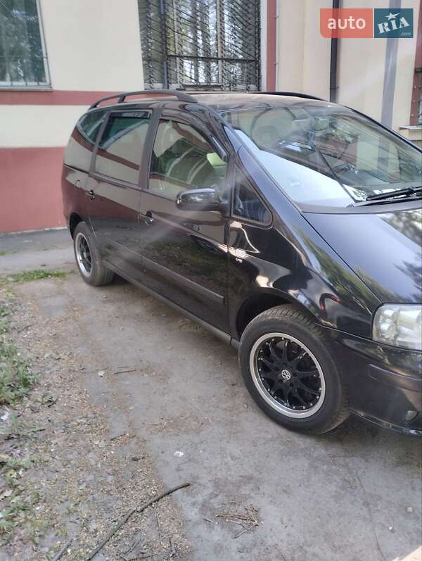 Минивэн SEAT Alhambra 2005 в Тыврове