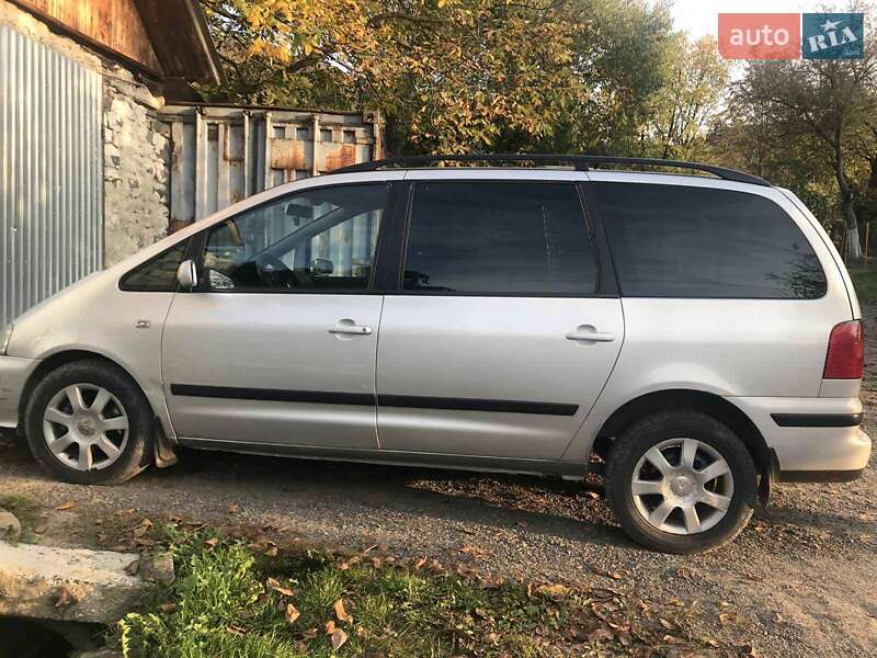 Минивэн SEAT Alhambra 2001 в Ужгороде
