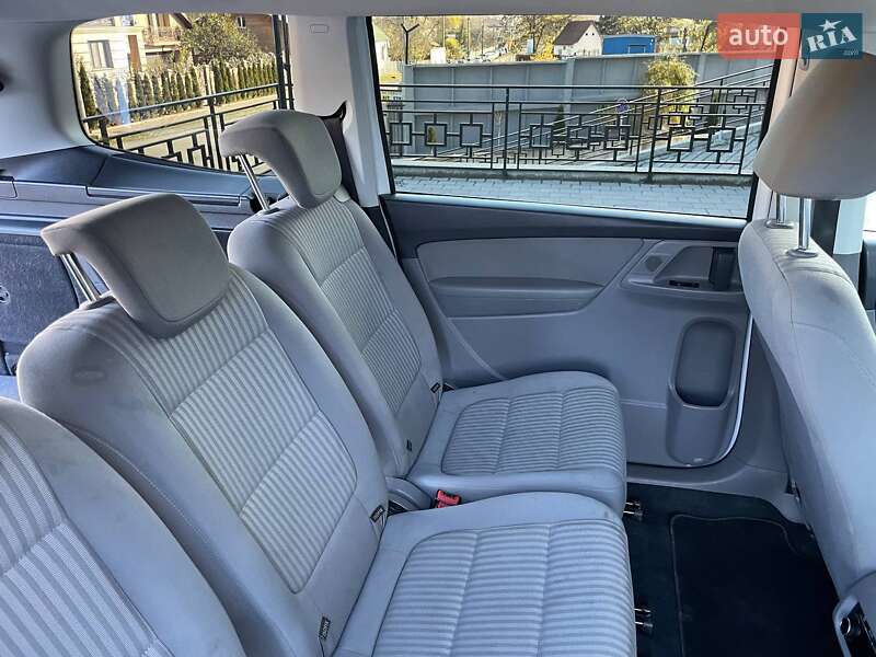 Минивэн SEAT Alhambra 2014 в Ивано-Франковске