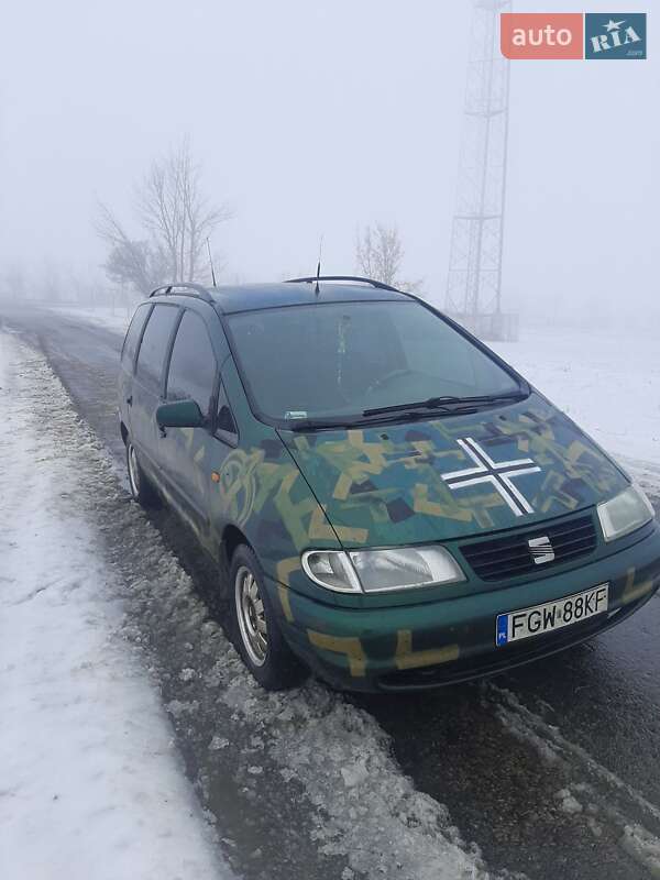 Минивэн SEAT Alhambra 1997 в Днепре