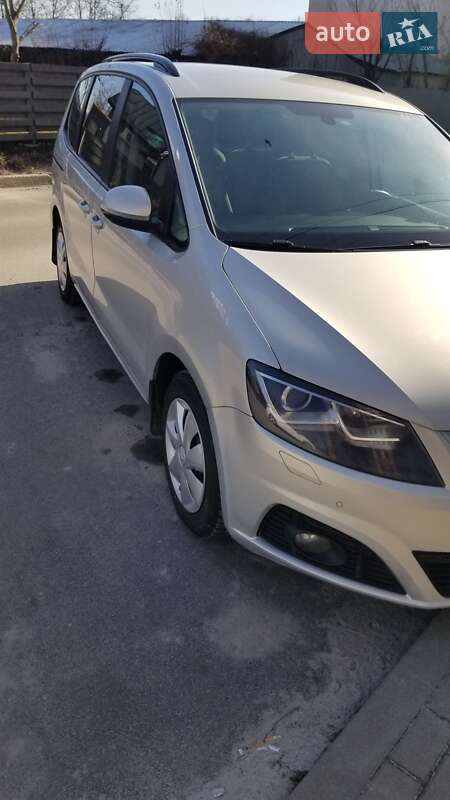 Минивэн SEAT Alhambra 2013 в Львове