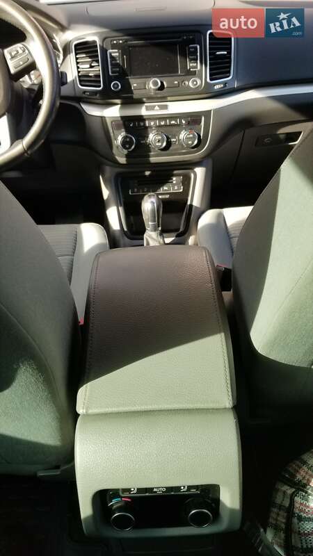 Минивэн SEAT Alhambra 2013 в Львове
