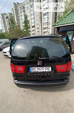 Минивэн SEAT Alhambra 2009 в Калуше