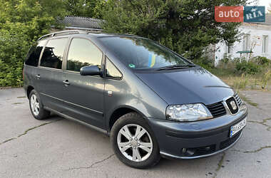 Минивэн SEAT Alhambra 2008 в Новоархангельске