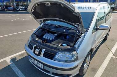 Мінівен SEAT Alhambra 2007 в Києві