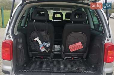 Минивэн SEAT Alhambra 2009 в 