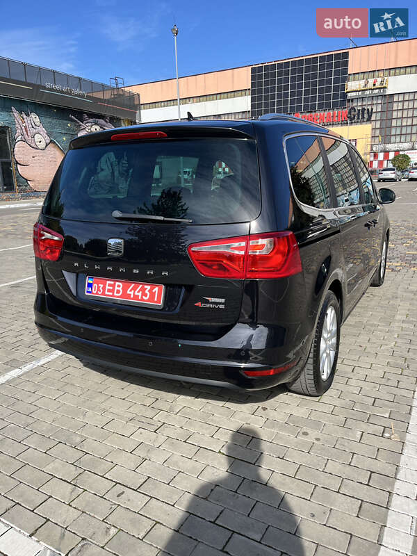 Минивэн SEAT Alhambra 2014 в Луцке