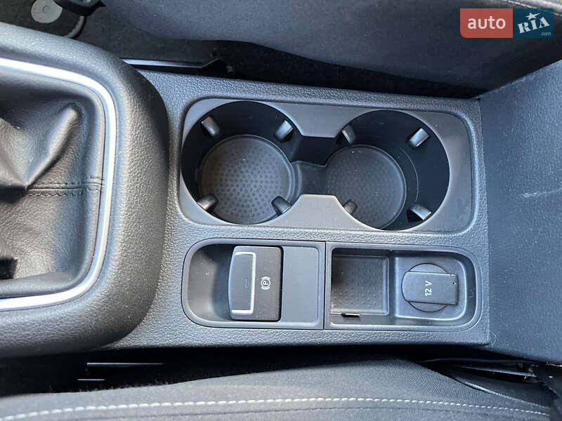 Минивэн SEAT Alhambra 2014 в Луцке