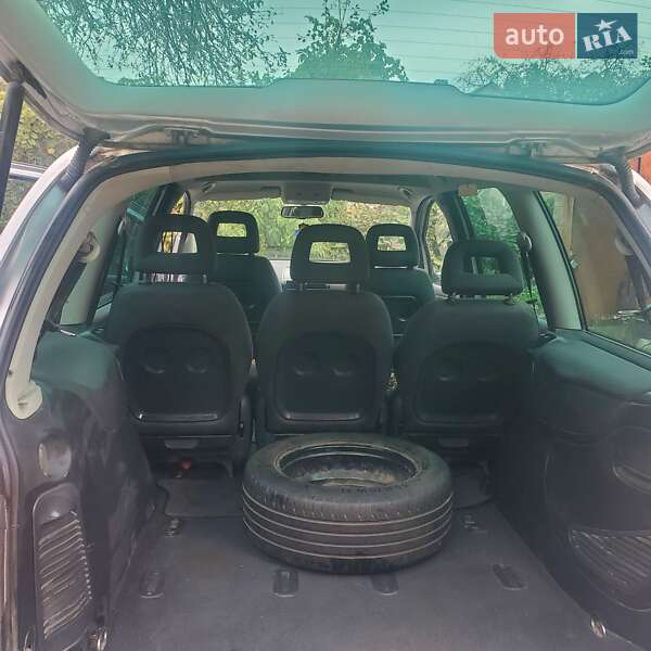 Минивэн SEAT Alhambra 2007 в Ровно