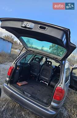 Мінівен SEAT Alhambra 2006 в Харкові