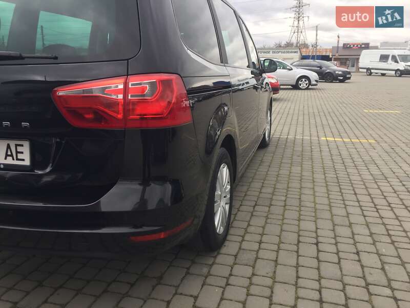 Мінівен SEAT Alhambra 2014 в Чернівцях