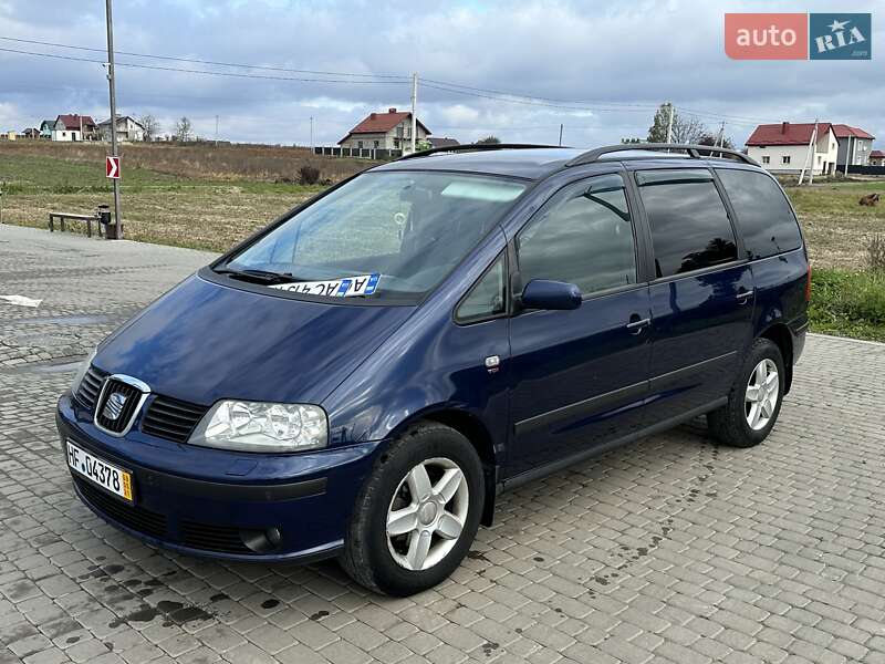 Минивэн SEAT Alhambra 2007 в Львове