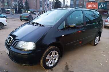 Минивэн SEAT Alhambra 2003 в Кривом Роге