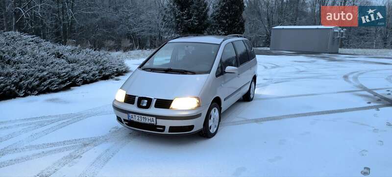 Мінівен SEAT Alhambra 2003 в Бурштині