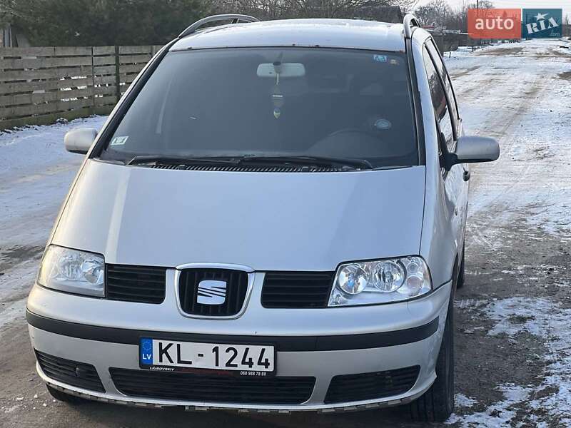 Минивэн SEAT Alhambra 2002 в Шептицькому