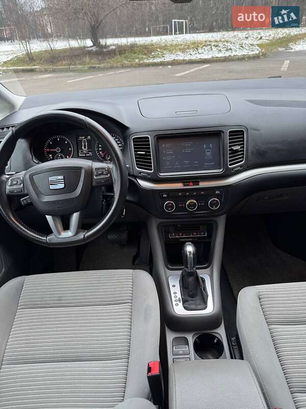 Мінівен SEAT Alhambra 2014 в Івано-Франківську