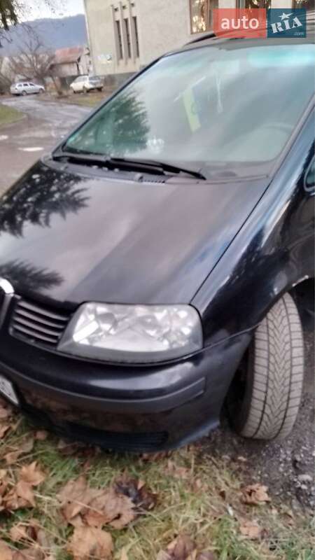 Минивэн SEAT Alhambra 2003 в Великом Березном