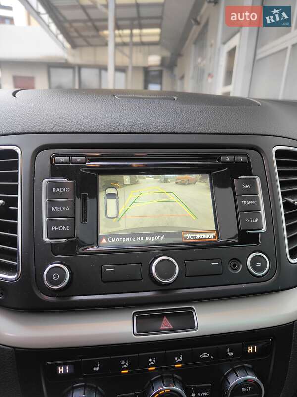 Минивэн SEAT Alhambra 2012 в Березовке