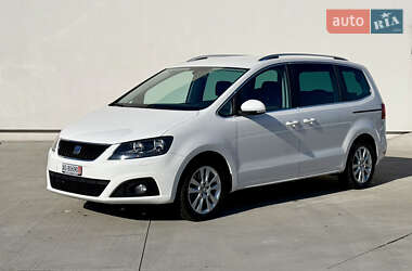 Минивэн SEAT Alhambra 2013 в Луцке