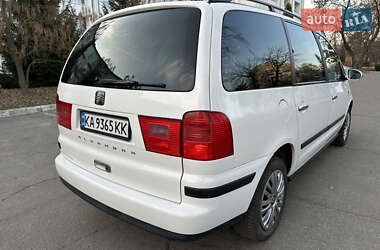Минивэн SEAT Alhambra 2009 в 