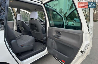 Минивэн SEAT Alhambra 2009 в 