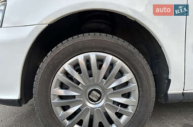 Минивэн SEAT Alhambra 2009 в 