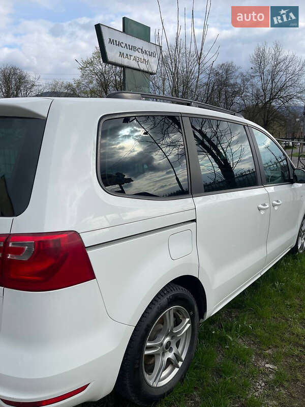 Минивэн SEAT Alhambra 2011 в Тячеве