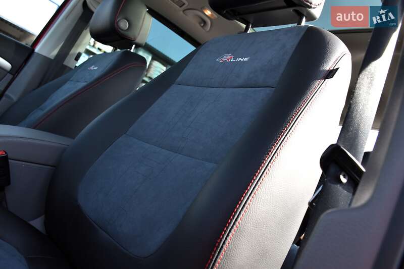 Минивэн SEAT Alhambra 2014 в Дрогобыче