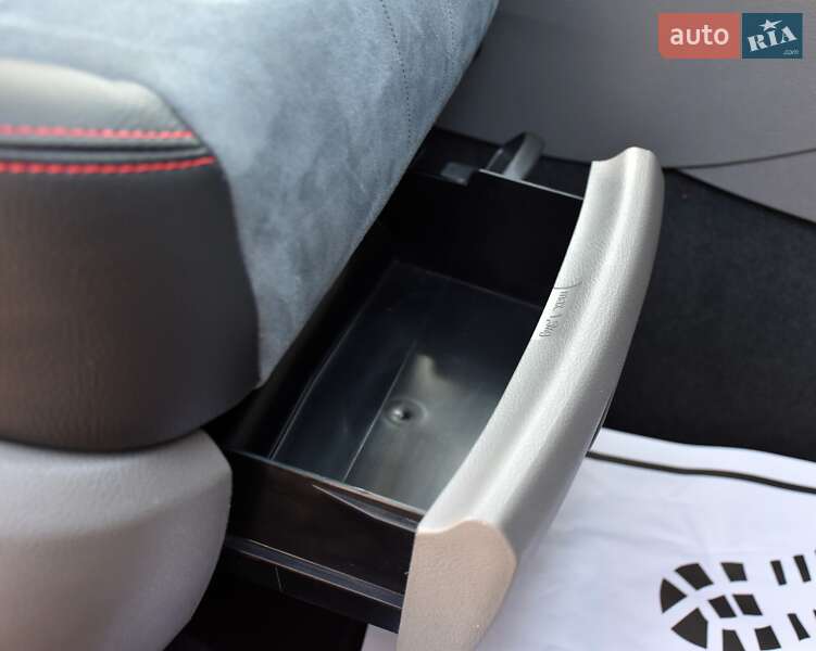 Минивэн SEAT Alhambra 2014 в Дрогобыче