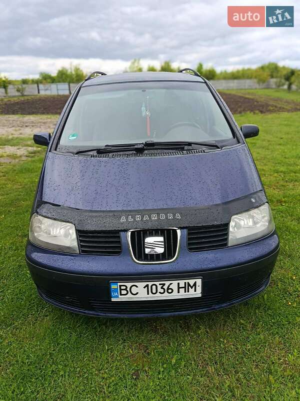Минивэн SEAT Alhambra 2002 в 