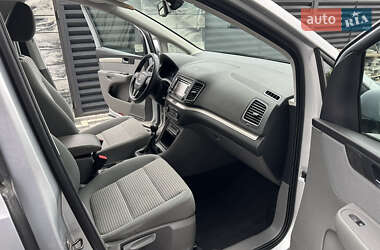 Минивэн SEAT Alhambra 2011 в 
