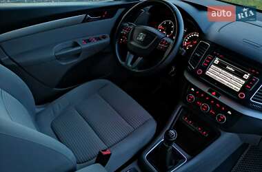 Минивэн SEAT Alhambra 2012 в 