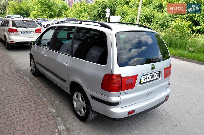 Минивэн SEAT Alhambra 2002 в Львове