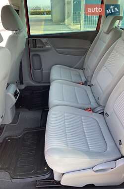 Минивэн SEAT Alhambra 2012 в 