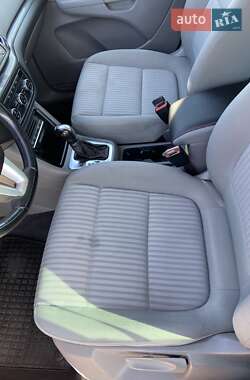 Минивэн SEAT Alhambra 2012 в 