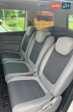 Мінівен SEAT Alhambra 2011 в 