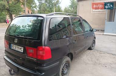 Минивэн SEAT Alhambra 2004 в 