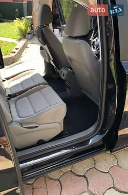 Минивэн SEAT Alhambra 2010 в 