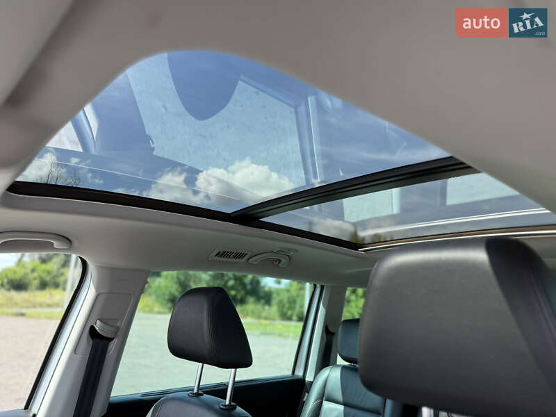 Минивэн SEAT Alhambra 2011 в Луцке