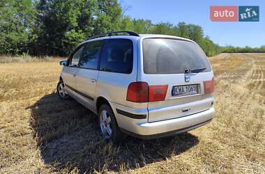 Минивэн SEAT Alhambra 2004 в 