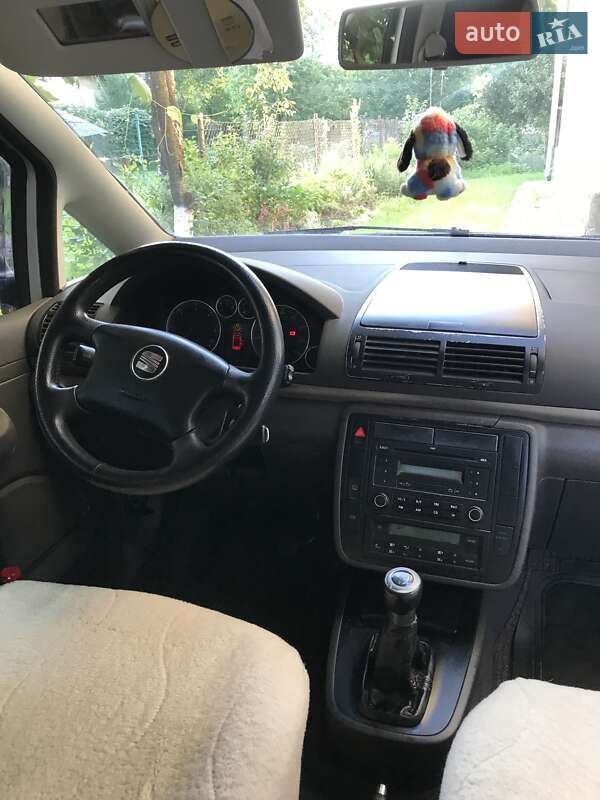 Минивэн SEAT Alhambra 2006 в Самборе фото 15 Минивэн SEAT Alhambra 2006 в Самборе