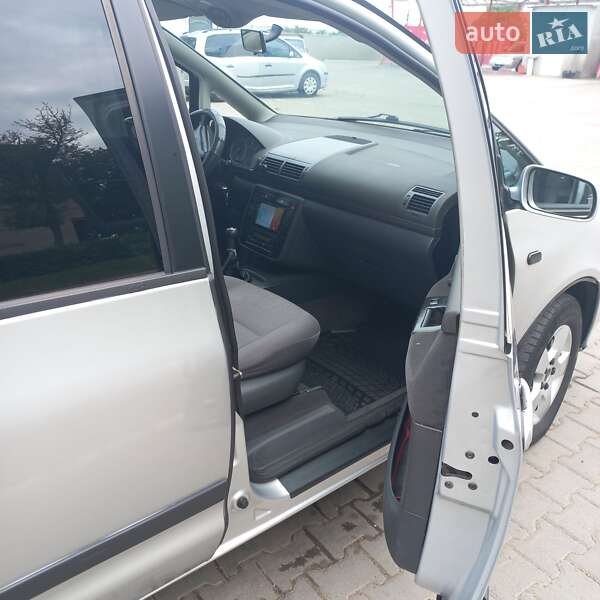 Минивэн SEAT Alhambra 2000 в Хмельницком