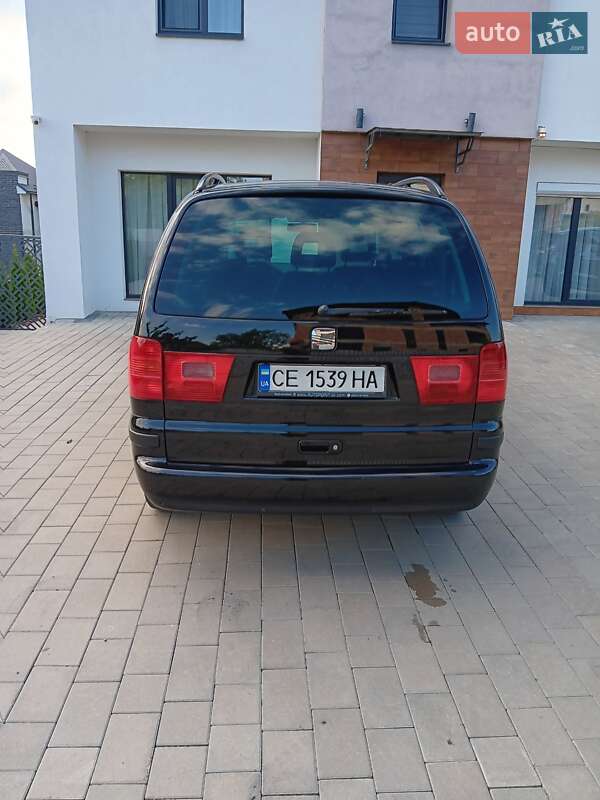 Минивэн SEAT Alhambra 2006 в Черновцах