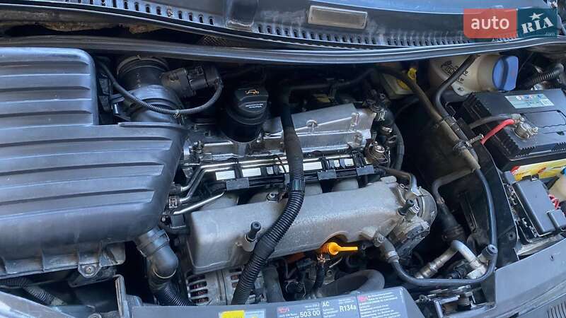 Минивэн SEAT Alhambra 2007 в Черновцах