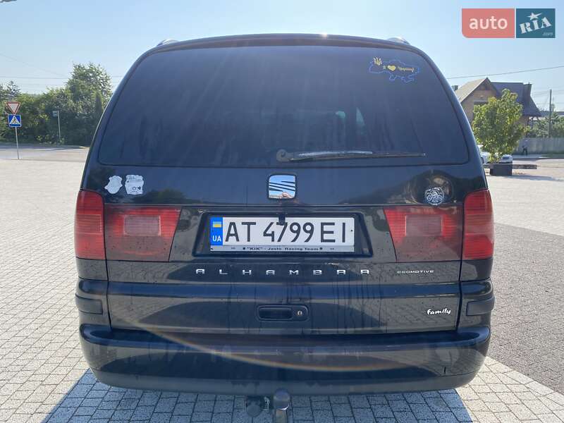 Минивэн SEAT Alhambra 2010 в Львове