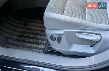 Минивэн SEAT Alhambra 2016 в 