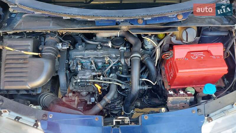 Минивэн SEAT Alhambra 1998 в Брацлаве